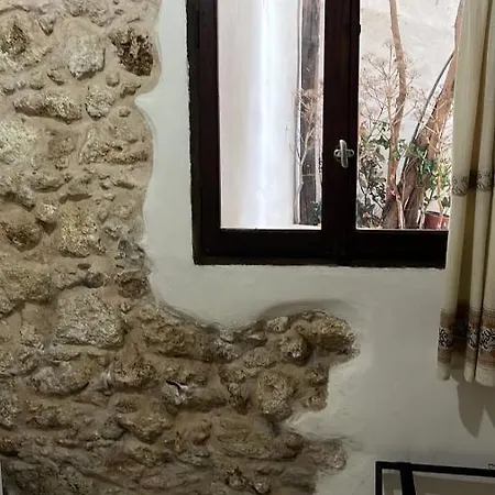 House Rethymno